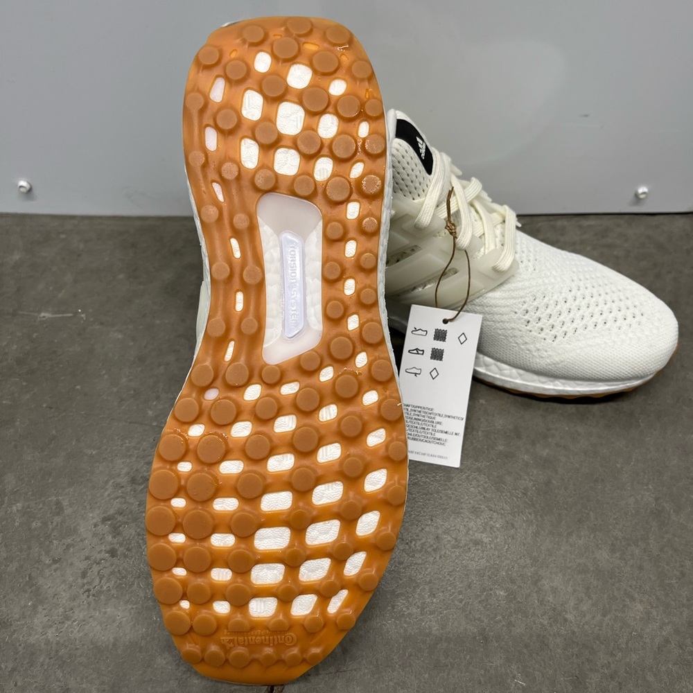 adidas UltraBOOST 1.0 Off White Gum - Picture 11 of 12